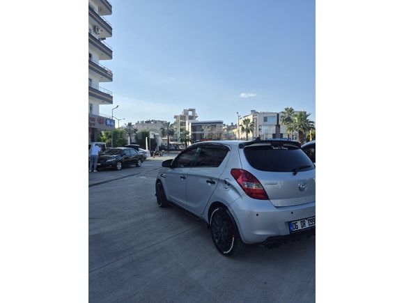 Sahibinden Hyundai i20 1.4 CRDi Team 2012 Model
