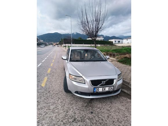 Volvo S40 1.6 2011 Manuel bugüne özel Acill