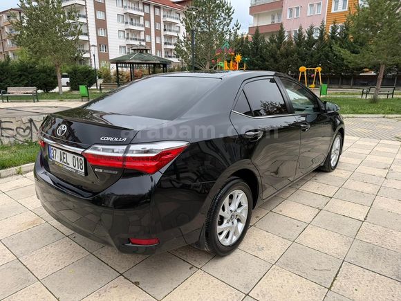Sahibinden Toyota Corolla 1.4 D-4D Premium 50.Yıl 2017 Model 
