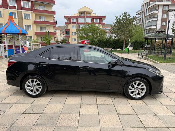 Sahibinden Toyota Corolla 1.4 D-4D Premium 50.Yıl 2017 Model 