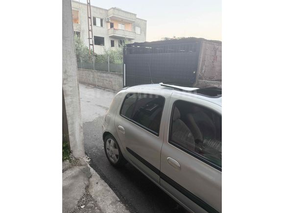 Sahibinden Renault Clio 1.4 Privilege 2004 Model 