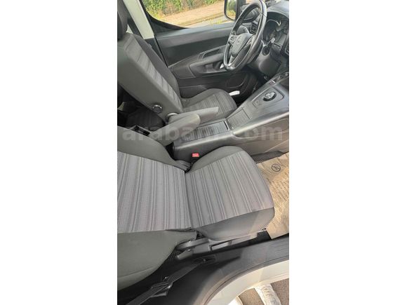 Sahibinden Opel Combo 1.5 CDTI Elegance 2021 Model 