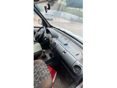 Sahibinden Renault Kangoo 1.9 D 2000 Model 