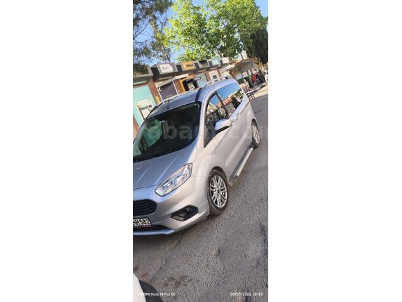 Sahibinden Ford Tourneo Courier 1.5 TDCi Titanium Plus 2021 Model