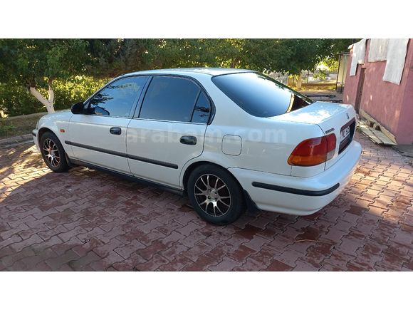 Değişensiz Honda Civic 1.4 i S