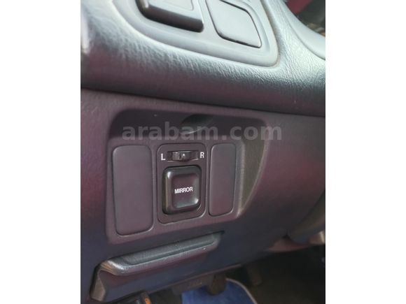 Değişensiz Honda Civic 1.4 i S