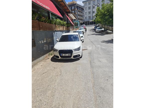 Sahibinden Audi A1 1.4 TFSI Ambition 2012 Model