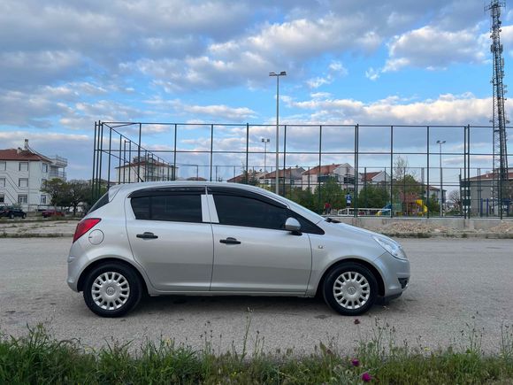 Sahibinden acil satılık Opel Corsa 1.2 Enjoy in Touch 2009 Model 