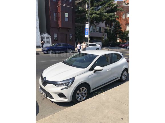 Sahibinden Renault Clio 1.0 SCe Joy 2020 Model  47.000 km Beyaz