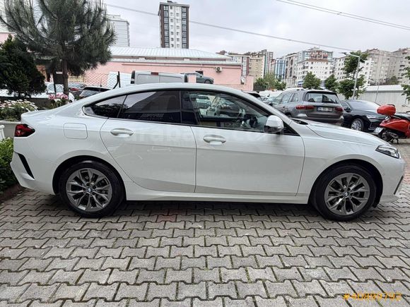 2025 BMW 2.20 GRANDCOUPE SPORTLİNE CAM TAVAN_İÇİ KAHVE