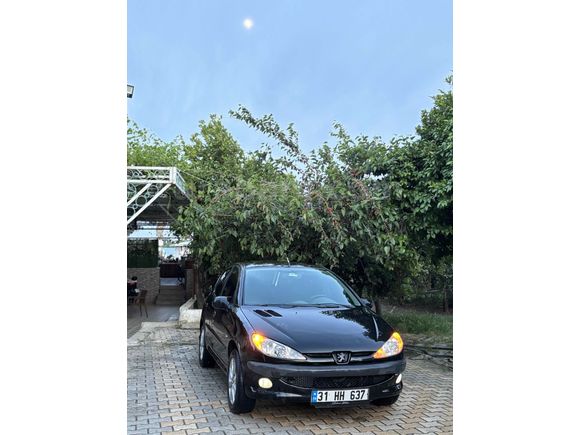 Sahibinden Peugeot 206 1.4 HDi Fever 2006 Model  341.000 km Siyah