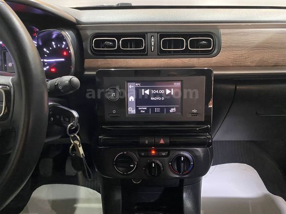 otomobil Citroen C3 Hatchback 1.2 PureTech Feel