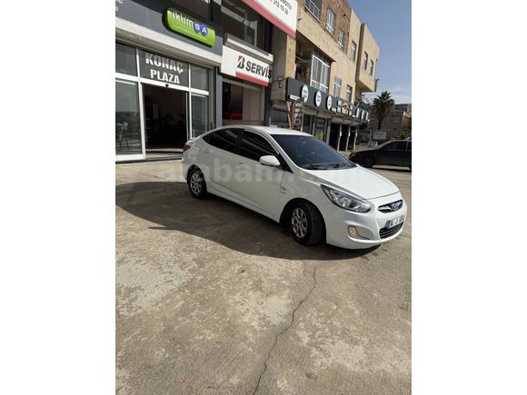 Sahibinden Hyundai Accent Blue 1.6 CRDI Biz 2013 Model 