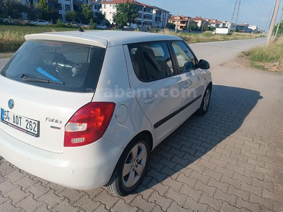 Sahibinden Skoda Fabia 1.2 Ambiente 2012 Model
