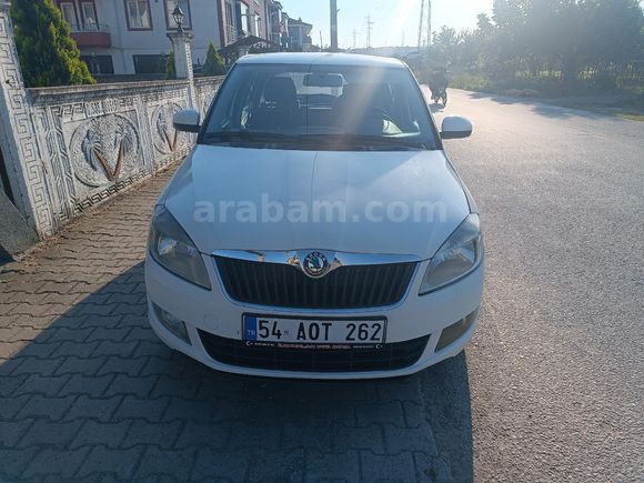 Sahibinden Skoda Fabia 1.2 Ambiente 2012 Model
