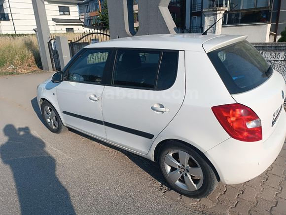 Sahibinden Skoda Fabia 1.2 Ambiente 2012 Model