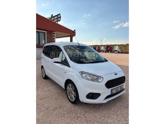 Sahibinden Ford Tourneo Courier 1.5 TDCi SIFIR TADINDA Titanium 2023 Model