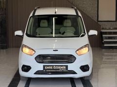 Galeriden Ford Tourneo Courier 1.5 TDCi Delux 2021 Model Afyonkarahisar