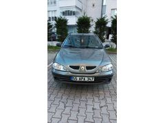 Emekliden düşük kilometreli Megane
