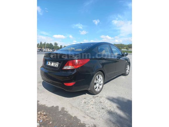 Sahibinden 2012 Hyundai Accent Blue 1.6 CRDI Mode Plus  