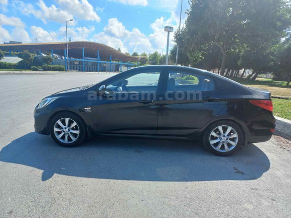 Sahibinden 2012 Hyundai Accent Blue 1.6 CRDI Mode Plus  