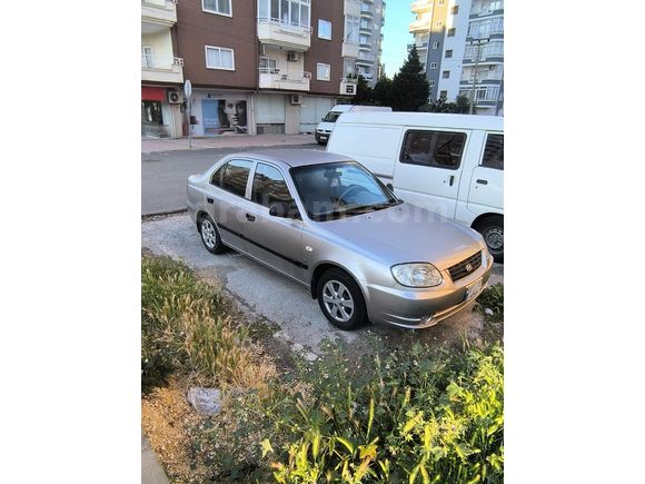 Sahibinden Hyundai Accent 1.5 CRDi Admire 2005 Model