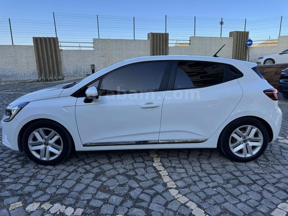 Sahibinden Renault Clio 1.0 TCe touch Model  94.000 km Beyaz