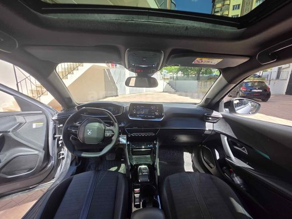 Sahibinden Peugeot 2008 1.2 PureTech Allure 2023 Model 