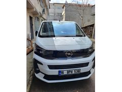 Sahibinden Opel Zafira Life 2.0 D Ultimate XL 2025 Model  10.600 km Beyaz