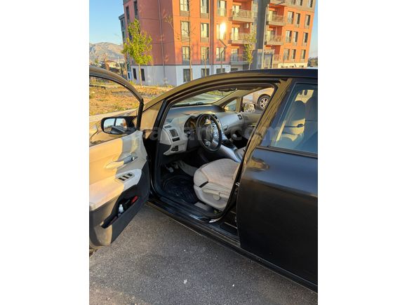 Sahibinden Toyota Auris 1.6 Elegant 2008 Model