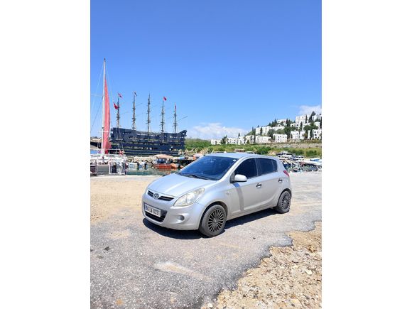 Sahibinden Hyundai i20 Troy 1.4 CRDi Team 2012 Model