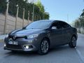  Sahibinden yetkili Servisi bakımlı 1.5 dCi Icon 2015 Model 