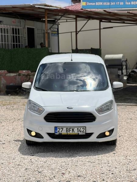 Galeriden Ford Tourneo Courier 1.5 TDCi Delux 2016 Model Gaziantep