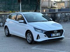 Sahibinden Hyundai i20 1.4 MPI Jump 2022 Model  85.000 km Beyaz