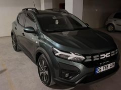 Sahibinden Dacia Sandero Stepway 1.0 Tce Expression 2025 Model Ankara 6.001 km Yeşil