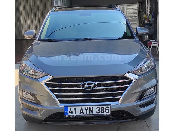 MEMURDAN 4*4 YETKİLİ SERVİS BAKIMLI TUCSON 