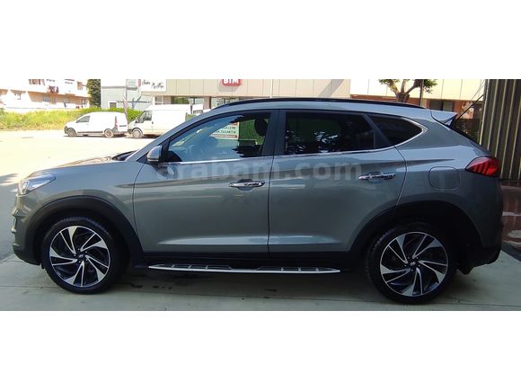 MEMURDAN 4*4 YETKİLİ SERVİS BAKIMLI TUCSON 