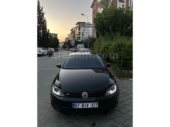 Sahibinden Volkswagen Jetta 1.6 TDi Trendline 2011 Model 