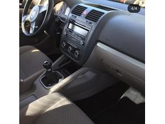 Sahibinden Volkswagen Jetta 1.6 TDi Primeline 2010 Model  291.000 km Siyah