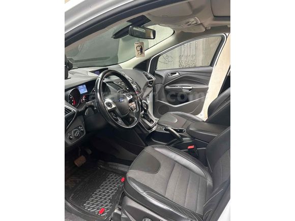 Sahibinden Ford Kuga 1.5 EcoBoost Selective 2015 Model 