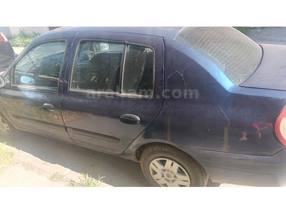Sahibinden Renault Clio 1.4 2000 Model  250.000 km Beyaz