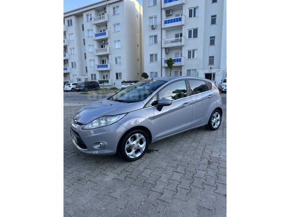 Ford Fiesta 1.4 Titanium 2011