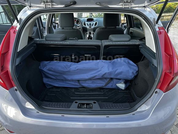 Ford Fiesta 1.4 Titanium 2011