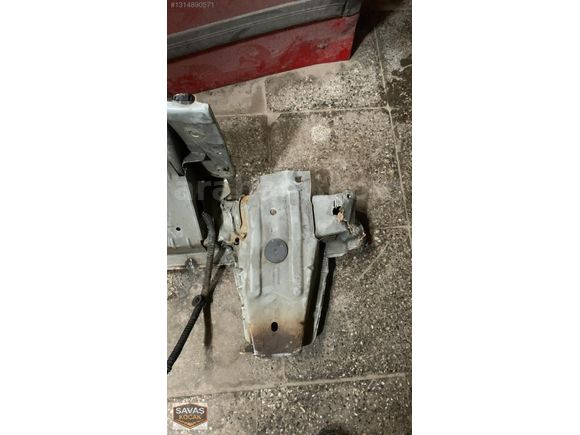Dacia Dokker SAĞ-SOL ŞASE UCU