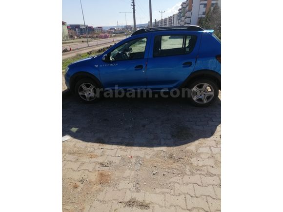 İLK SAHİBİNDEN DEĞİŞENSİZ BOYASIZ HASAR KAYIRSIZ 54BİN KM 2017 Model Çankırı