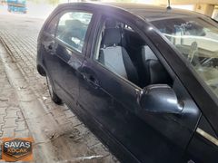 2011 Tata VİSTA SAĞ ÖN KAPI