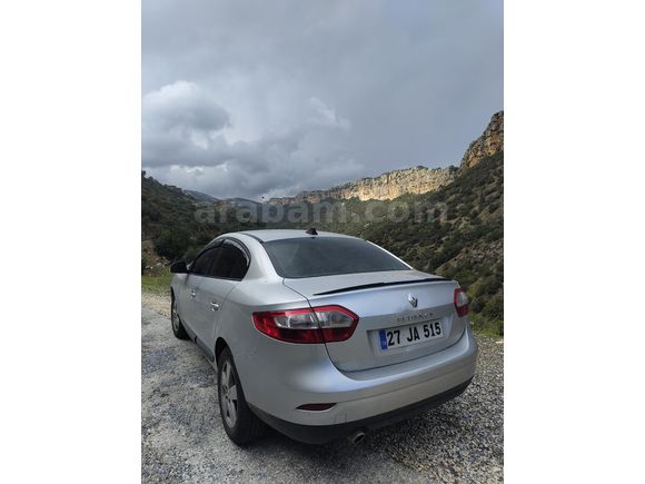 Sahibinden Renault Fluence 1.6 Extreme 2011 Model