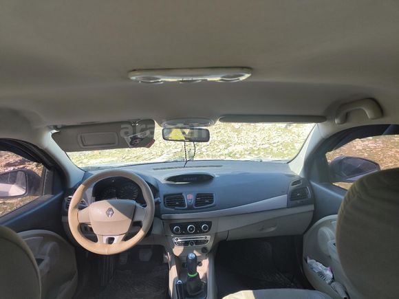 Sahibinden Renault Fluence 1.6 Extreme 2011 Model