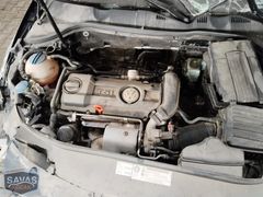 2011 Volkswagen PASSAT Fan