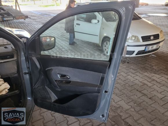 2023 Renault EXPRESS SAĞ ÖN KAPI